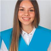 Estudiante de una carrera universitaria de ingeniería en organización industrial y ciencia, gestión e ingeniería de servicios.
